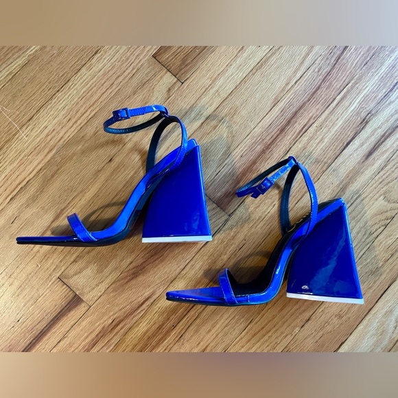 Blue patent geometric heels - Picture 7 of 11